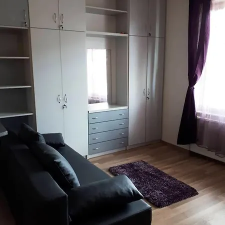 Aranycsillag Family Apartman *